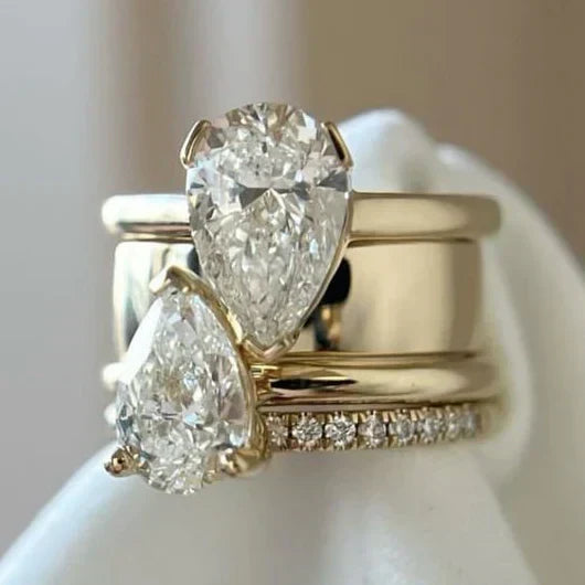 Anillo Vintage con Doble Gota de Circonia