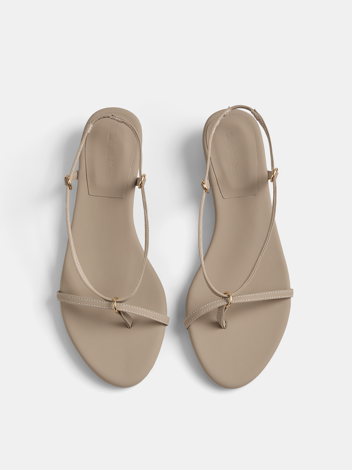 Sandalias planas minimalistas de tiras